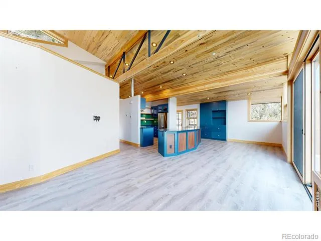 1440 Hummingbird Drive Estes Park, CO 80517