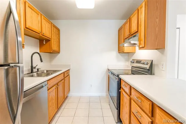 13085 W Cedar Drive #315 Lakewood, CO 80228