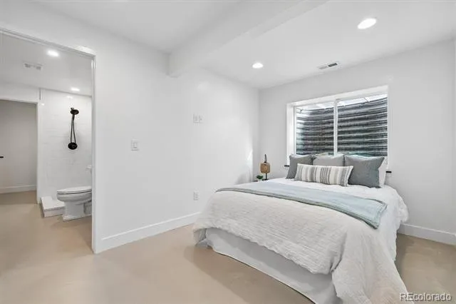 19056 W 94th Avenue Arvada, CO 80007