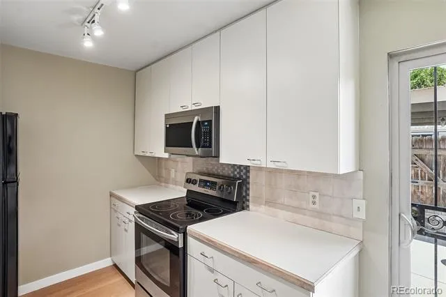 6472 E Mississippi Avenue Denver, CO 80224