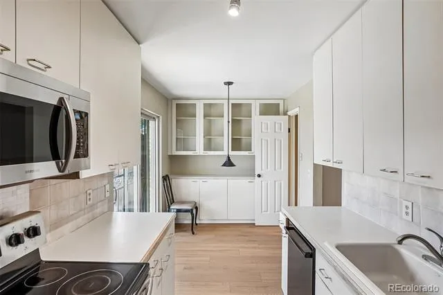 6472 E Mississippi Avenue Denver, CO 80224