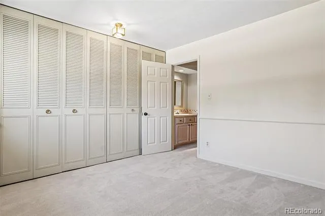 6472 E Mississippi Avenue Denver, CO 80224