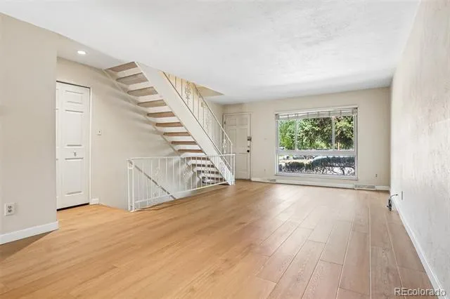 6472 E Mississippi Avenue Denver, CO 80224