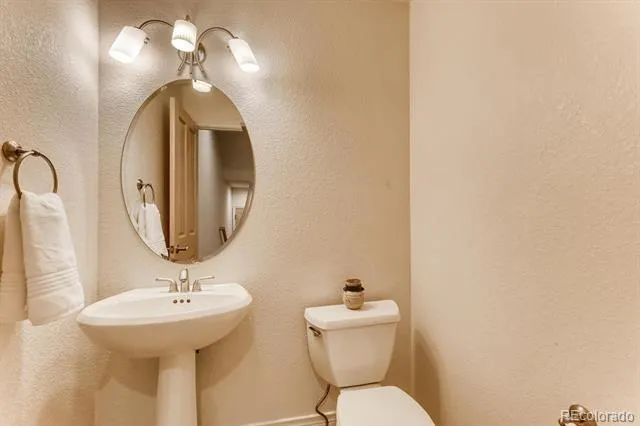 635 Dakota Boulevard Boulder, CO 80304
