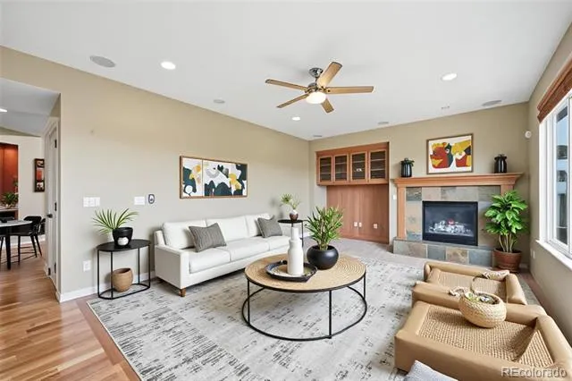 10977 Glengate Circle Highlands Ranch, CO 80130