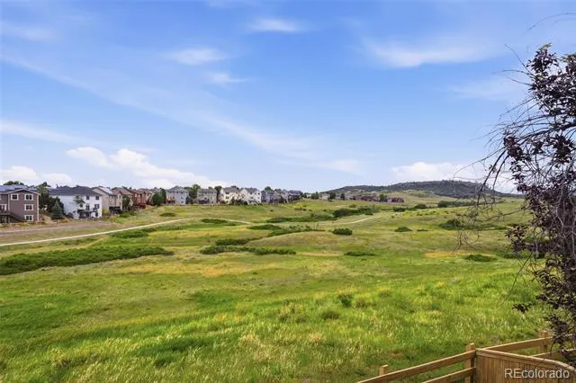 10977 Glengate Circle Highlands Ranch, CO 80130