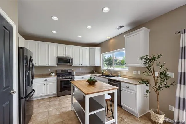 431 Ellendale Street Castle Rock, CO 80104