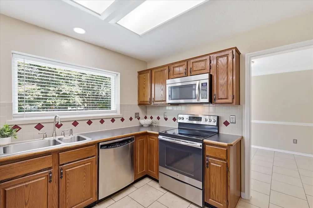 1636 Fuqua Drive Flower Mound, TX 75028