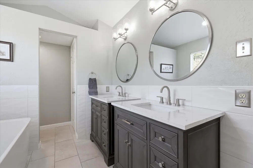 1636 Fuqua Drive Flower Mound, TX 75028