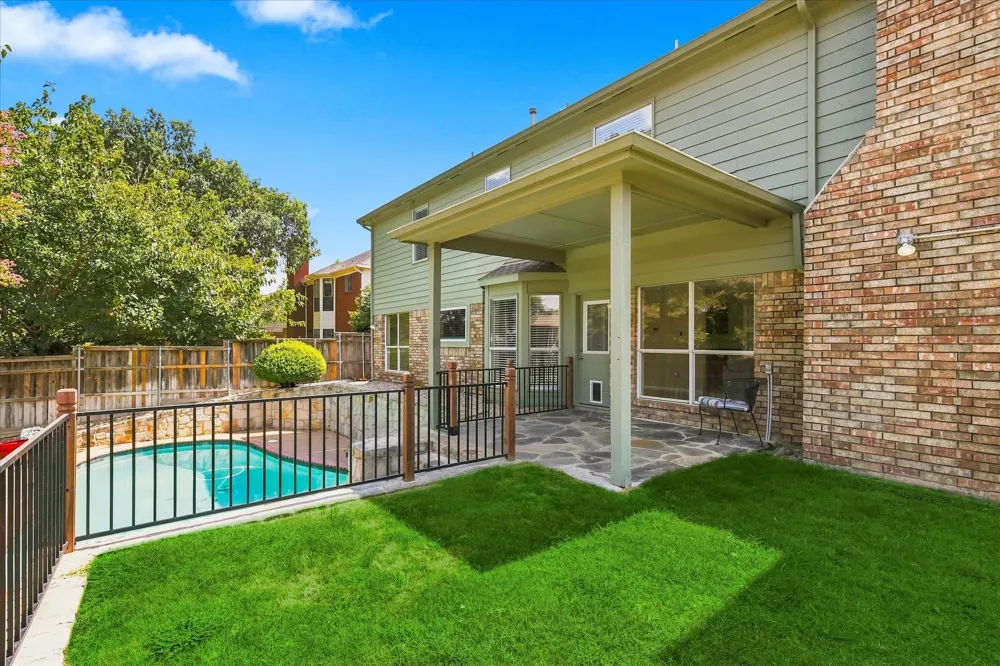 1636 Fuqua Drive Flower Mound, TX 75028