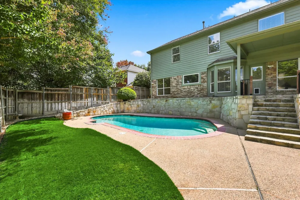 1636 Fuqua Drive Flower Mound, TX 75028
