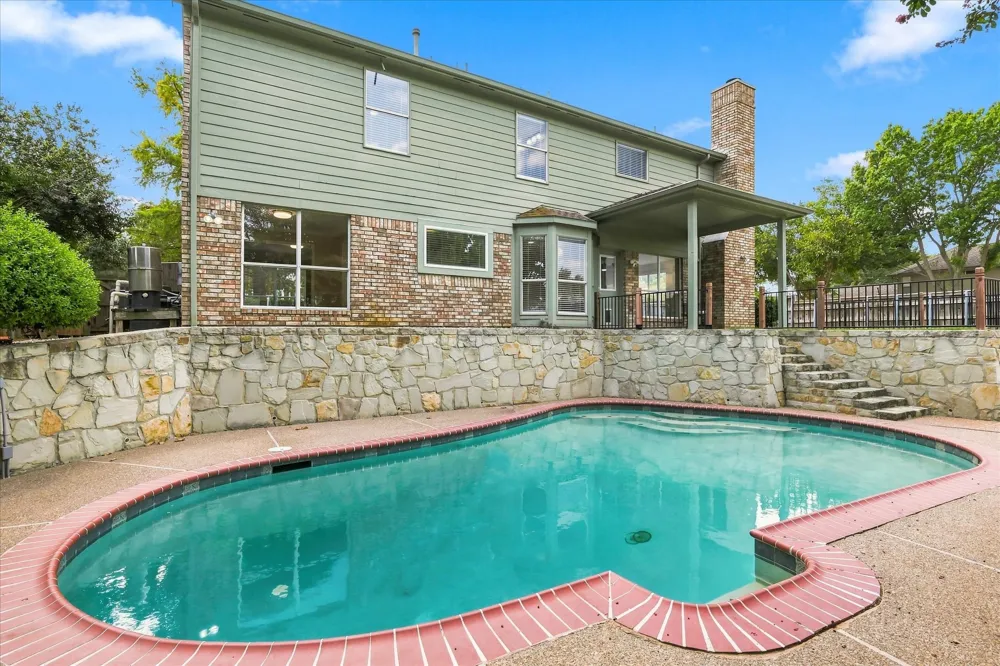 1636 Fuqua Drive Flower Mound, TX 75028
