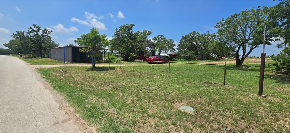 247 Rhoades Lane Springtown, TX 76082