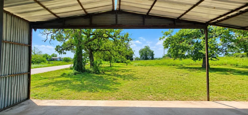 247 Rhoades Lane Springtown, TX 76082