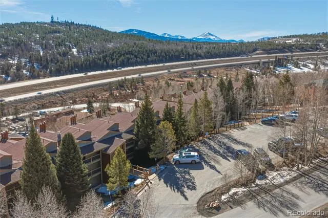 2424 Ryan Gulch Court #304 Silverthorne, CO 80498