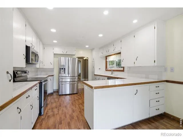 338 W 9th Street Loveland, CO 80537