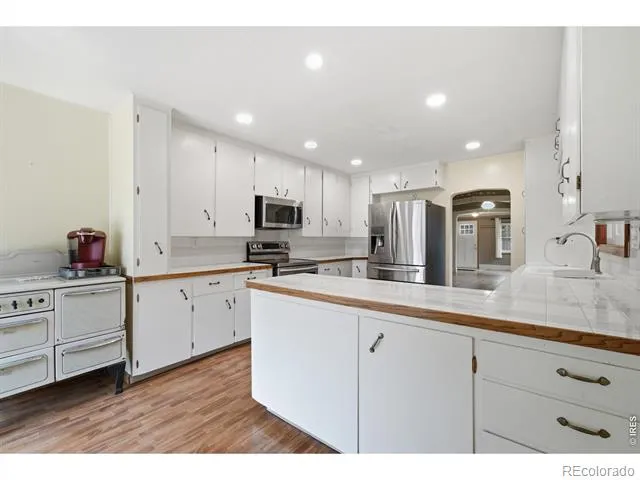 338 W 9th Street Loveland, CO 80537