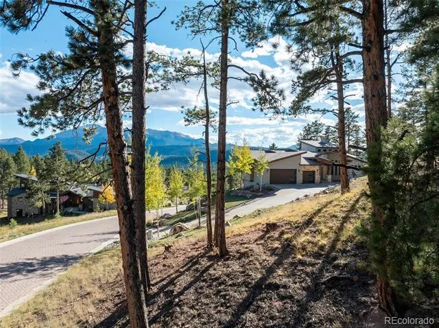 270 Thunder Ridge Drive Woodland Park, CO 80863