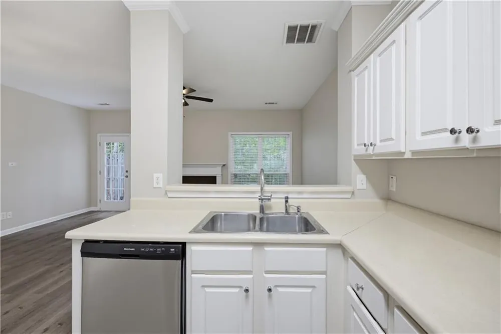 7076 Biltmore Trace Lithonia, GA 30058
