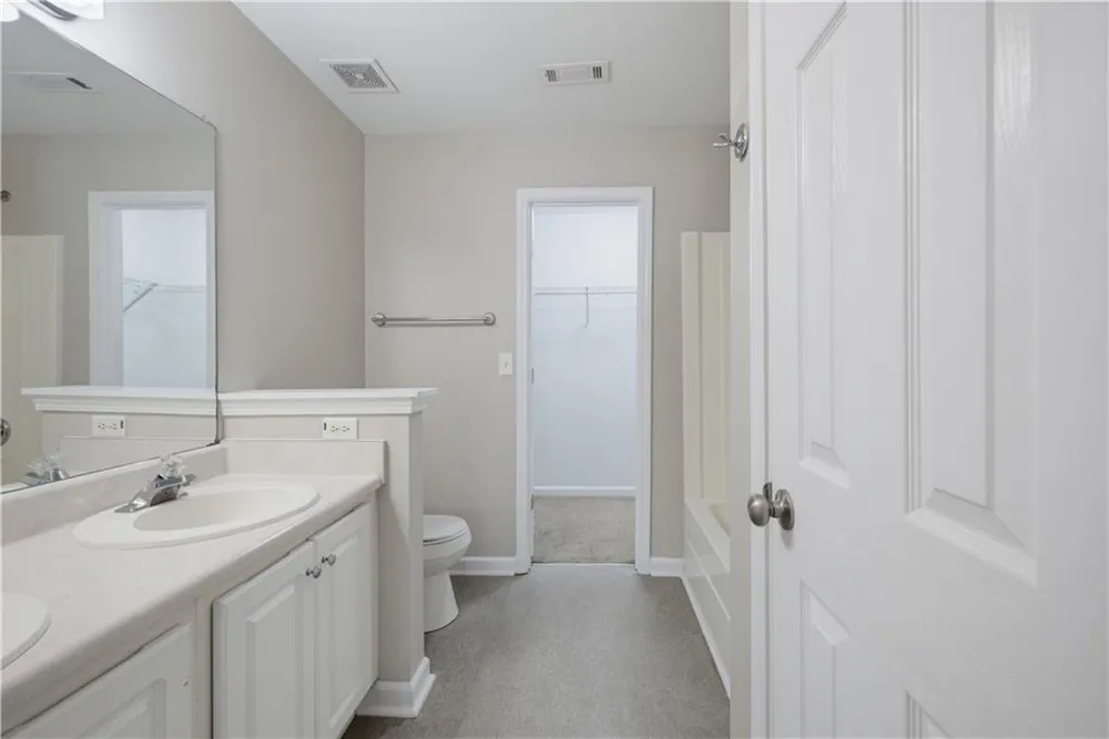 7076 Biltmore Trace Lithonia, GA 30058