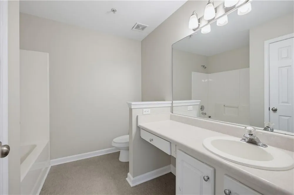 7076 Biltmore Trace Lithonia, GA 30058