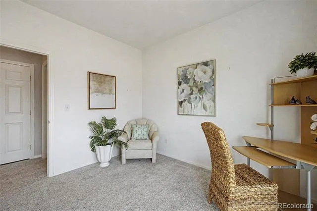 1359 Villa Grove Monument, CO 80132