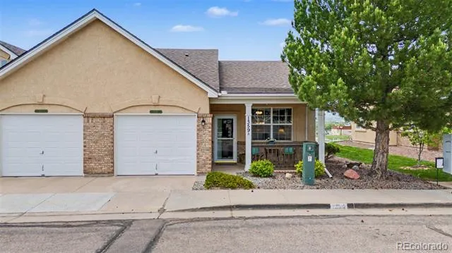1359 Villa Grove Monument, CO 80132
