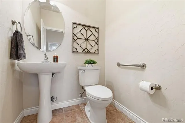 4417 Echo Court Larkspur, CO 80118