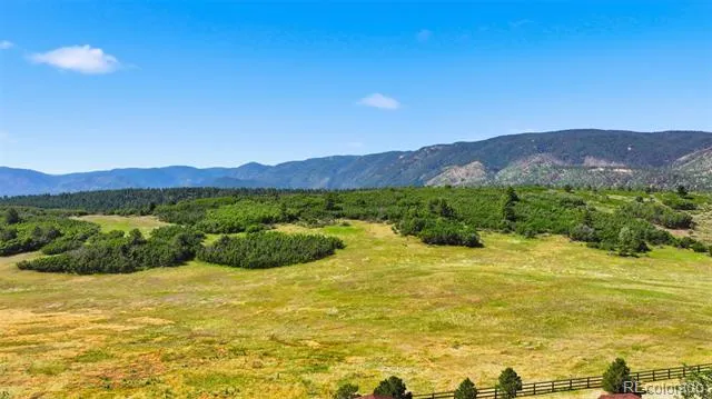 4417 Echo Court Larkspur, CO 80118