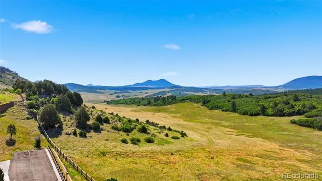 4417 Echo Court Larkspur, CO 80118