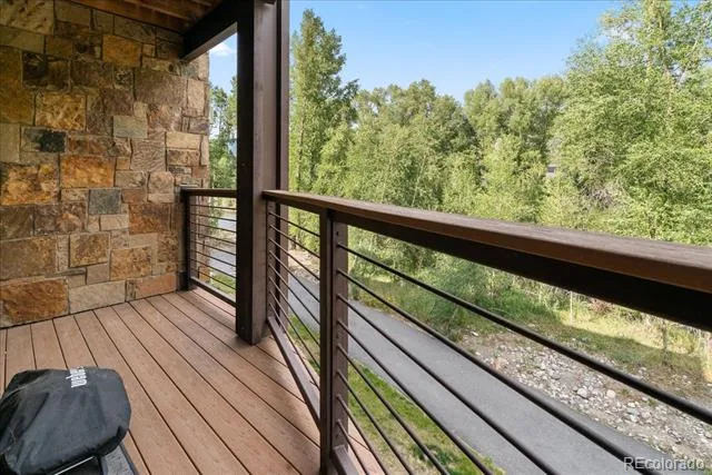 1044 Blue River Parkway #C207 Silverthorne, CO 80498