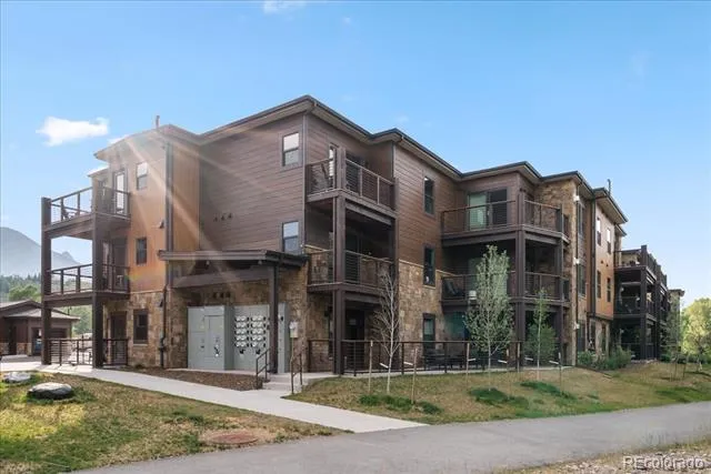 1044 Blue River Parkway #C207 Silverthorne, CO 80498