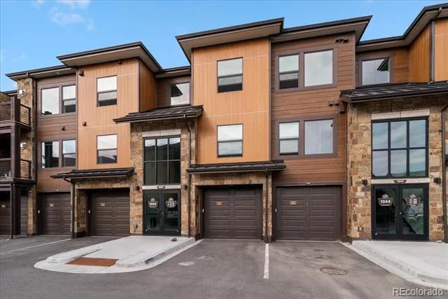 1044 Blue River Parkway #C207 Silverthorne, CO 80498