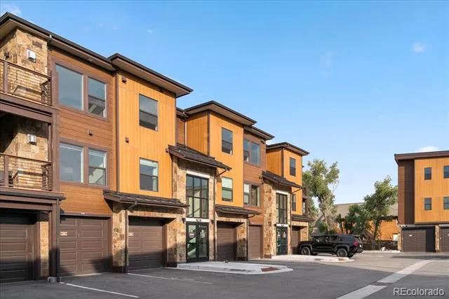 1044 Blue River Parkway #C207 Silverthorne, CO 80498