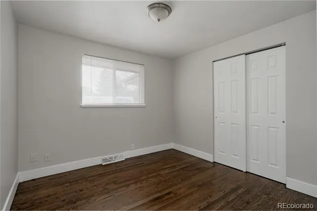 563 Jamaica Street Aurora, CO 80010
