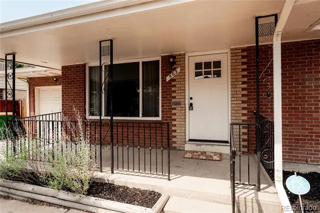 563 Jamaica Street Aurora, CO 80010