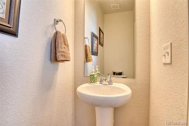 7050 Silvergrass Drive Colorado Springs, CO 80927