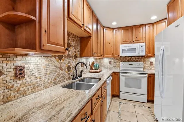 8464 Everett Way #B Arvada, CO 80005