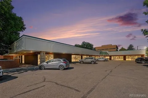 350 E 7th Street #12