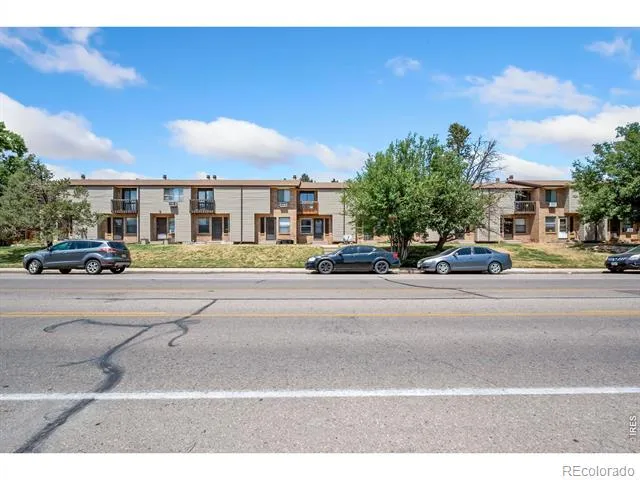 2413 W 27th Street #6 Greeley, CO 80634
