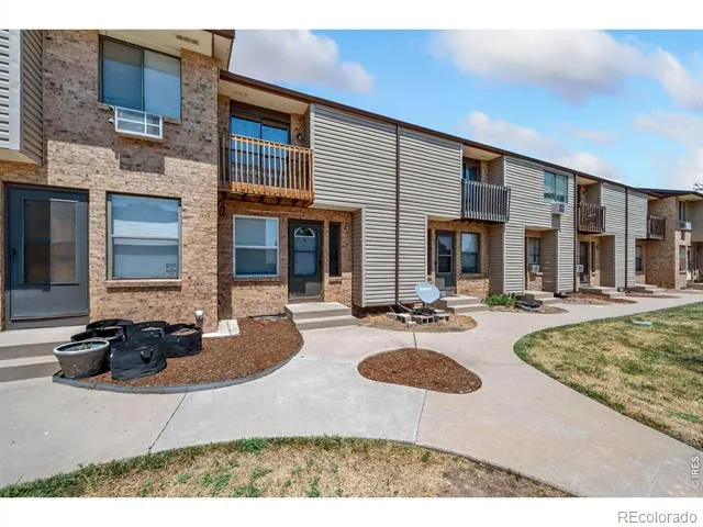2413 W 27th Street #6 Greeley, CO 80634