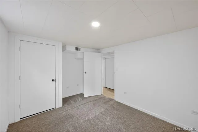 941 S Ironton Street Aurora, CO 80012