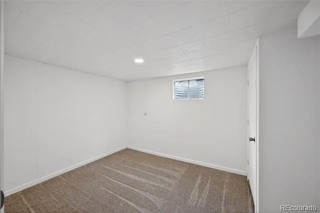 941 S Ironton Street Aurora, CO 80012