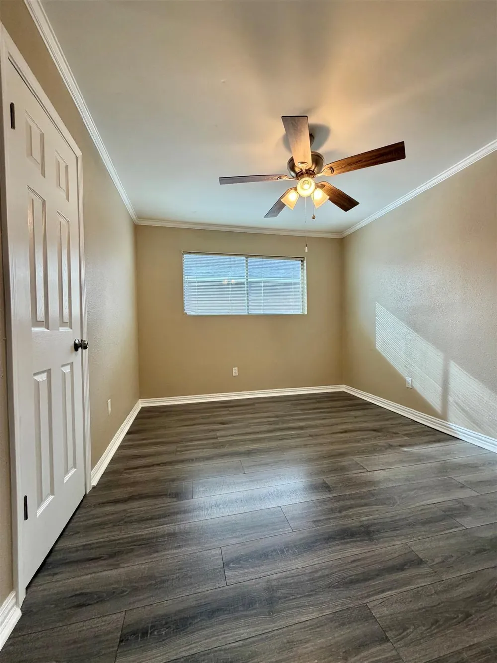 1405 Avenue M Freeport, TX 77541