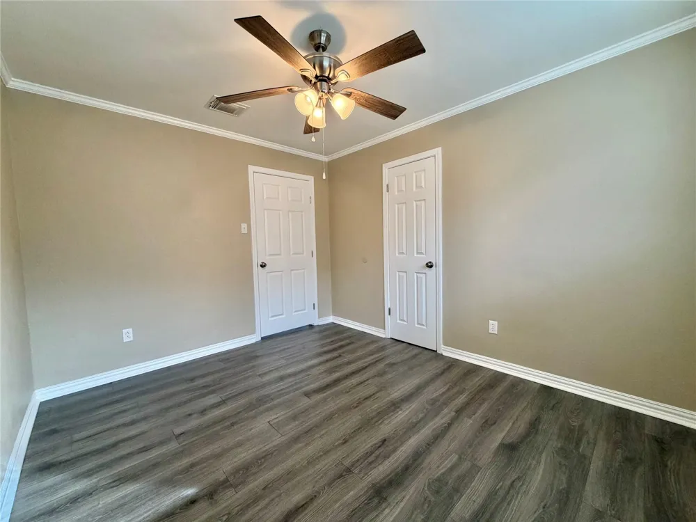 1405 Avenue M Freeport, TX 77541