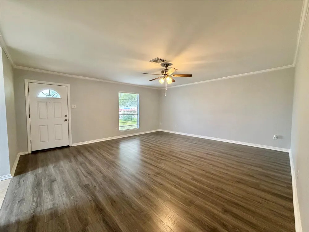 1405 Avenue M Freeport, TX 77541