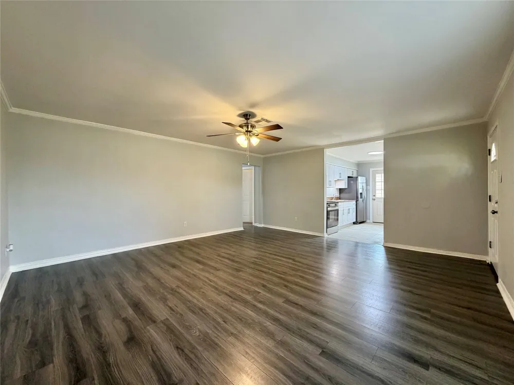 1405 Avenue M Freeport, TX 77541