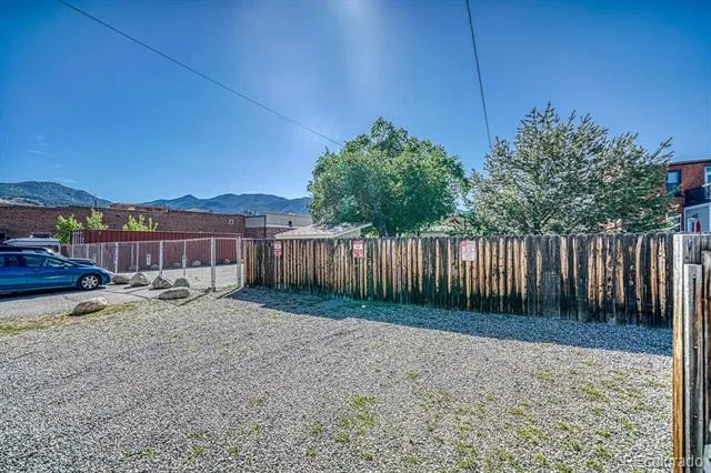 332 F STREET Salida, CO 81201
