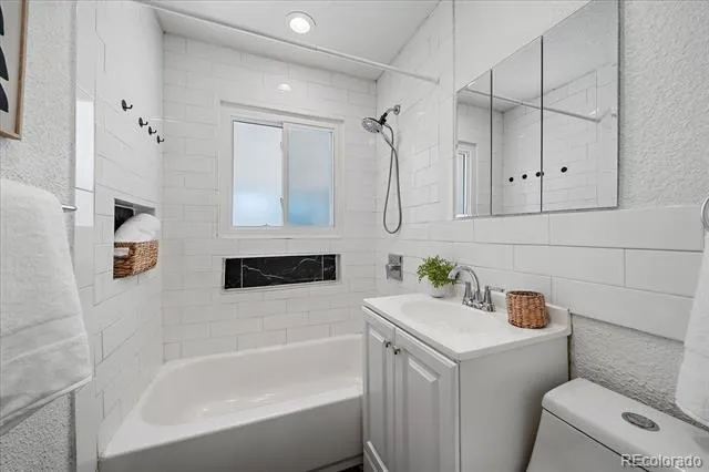 750 Kenton Street Aurora, CO 80010