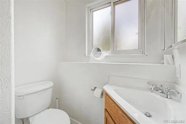 3009 S Dayton Court Denver, CO 80231